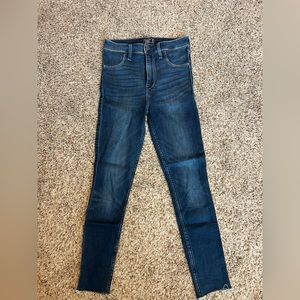 Womens Abercrombie (high rise legging Jean). Raw hem